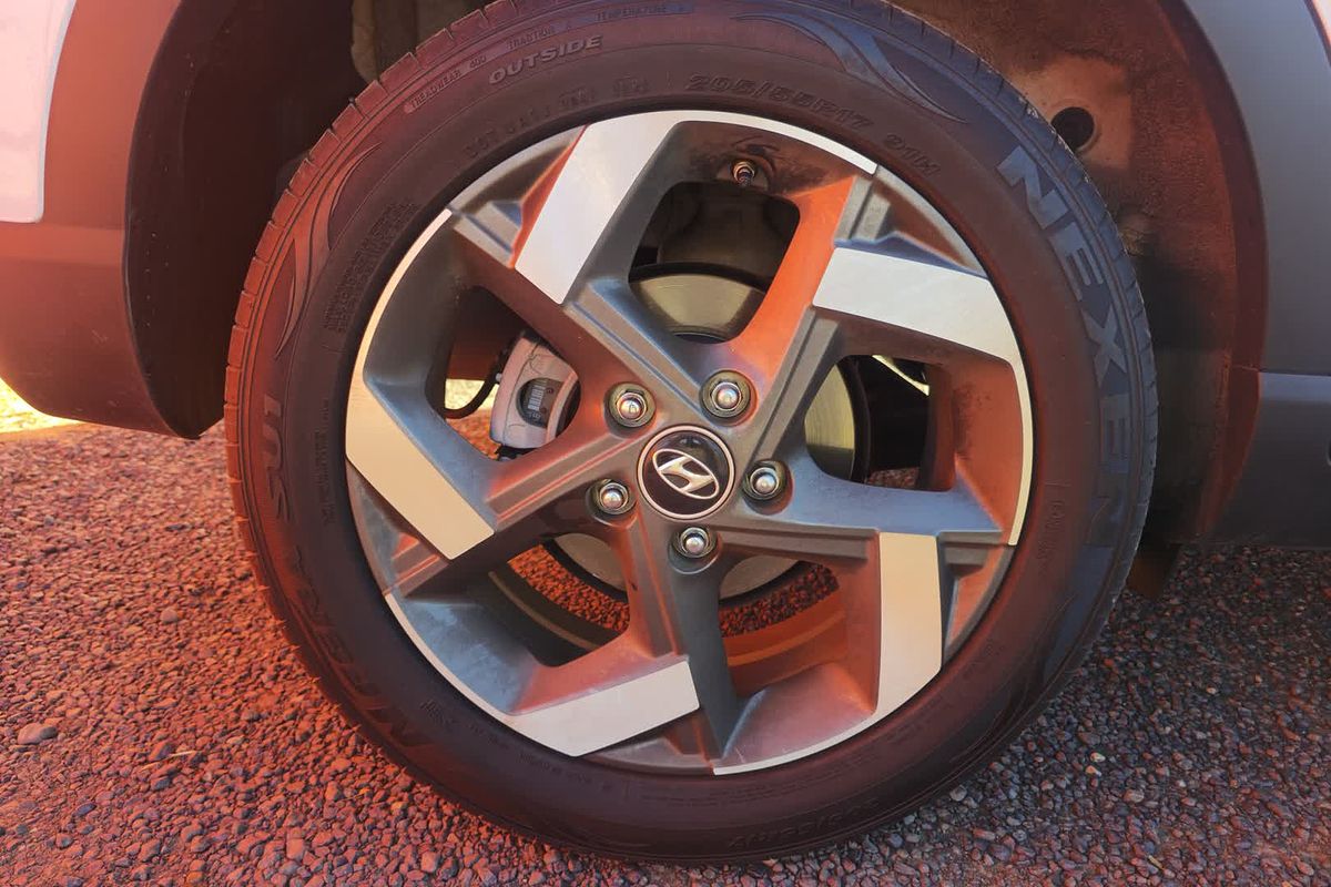 2022 Hyundai Venue Elite QX.V4