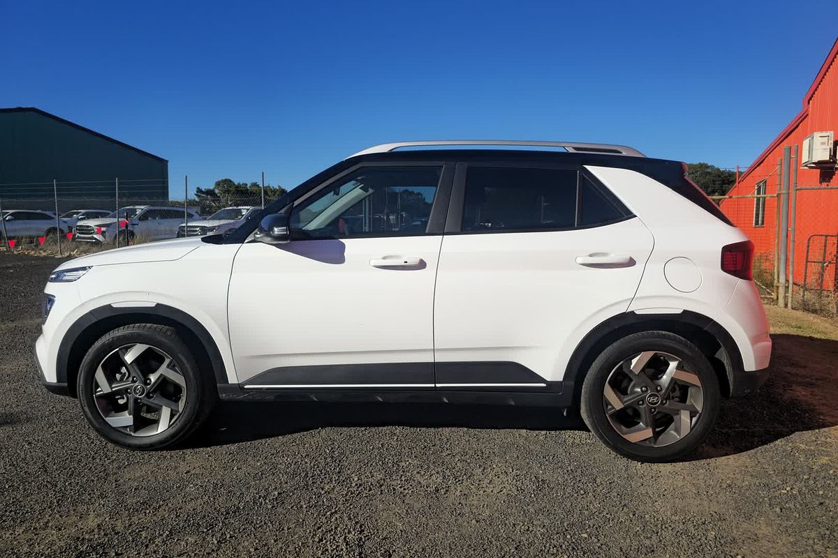 2022 Hyundai Venue Elite QX.V4
