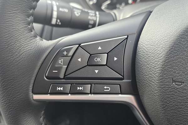 2025 Nissan Navara ST-X D23 Rear Wheel Drive