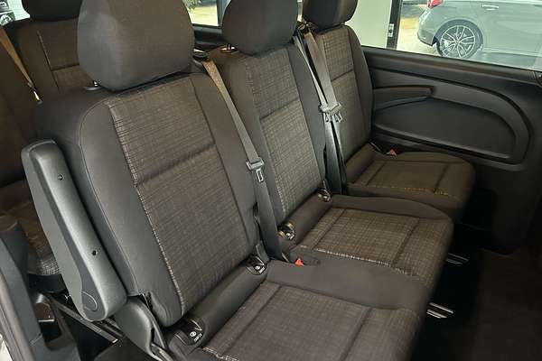 2019 Mercedes-Benz Valente 116CDI 447