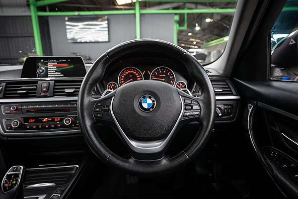 2014 BMW 3 Series 320i Luxury Line F30