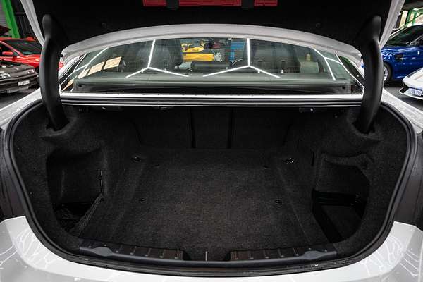 2014 BMW 3 Series 320i Luxury Line F30