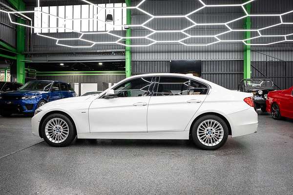 2014 BMW 3 Series 320i Luxury Line F30