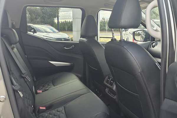 2025 Nissan Navara ST-X D23 Rear Wheel Drive