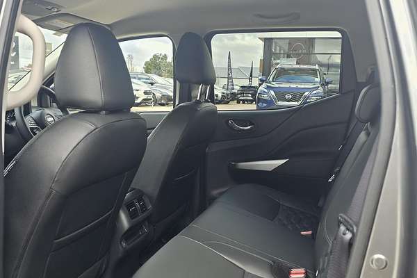 2025 Nissan Navara ST-X D23 Rear Wheel Drive