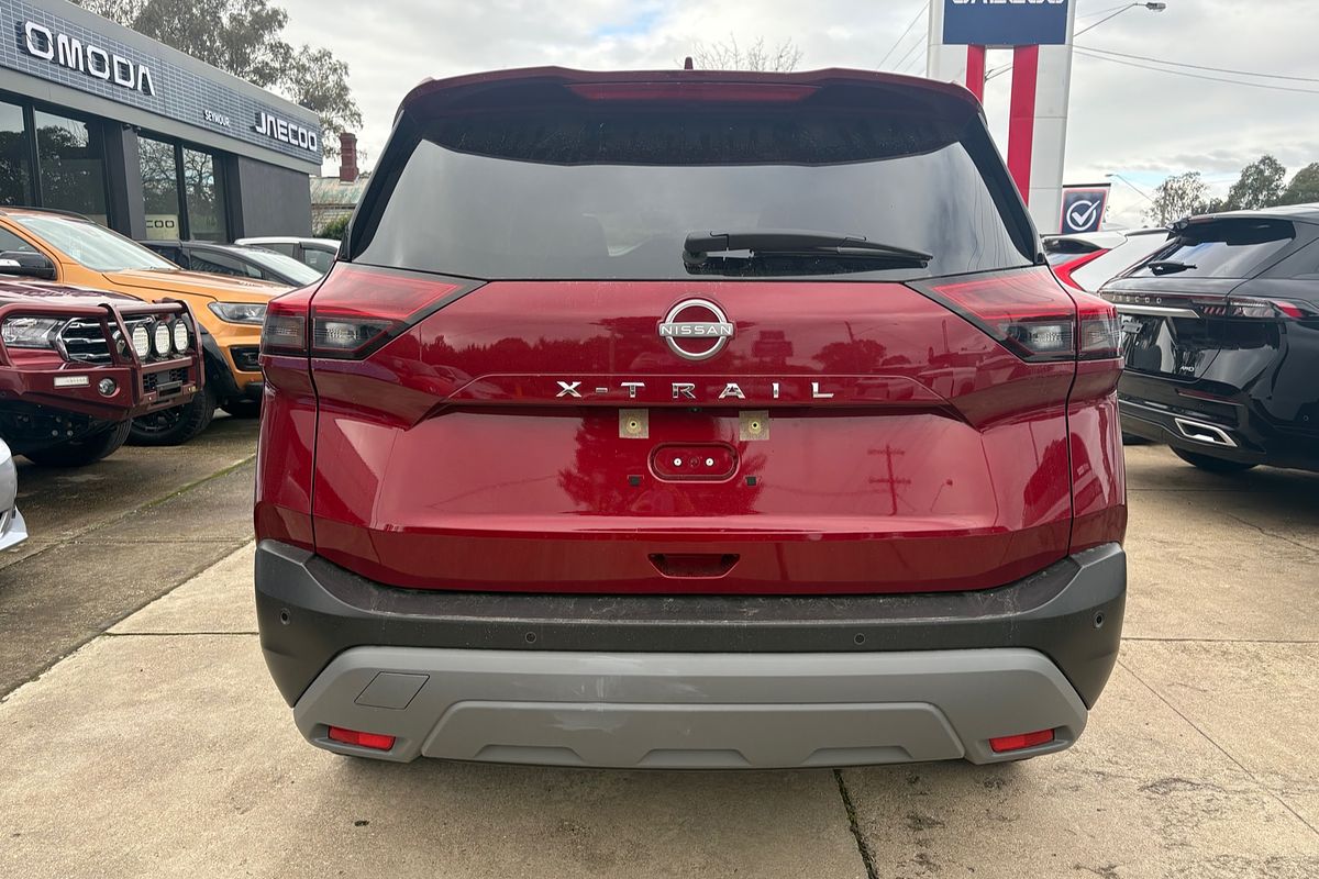 2024 Nissan X-TRAIL ST-L T33
