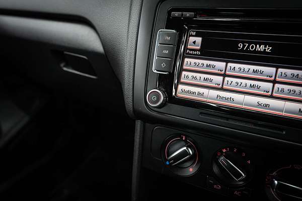 2011 Volkswagen Polo 77TSI Comfortline 6R