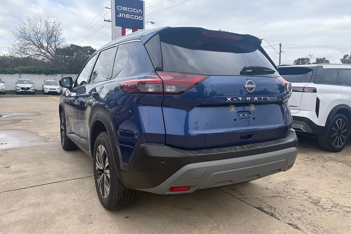 2024 Nissan X-TRAIL ST-L T33