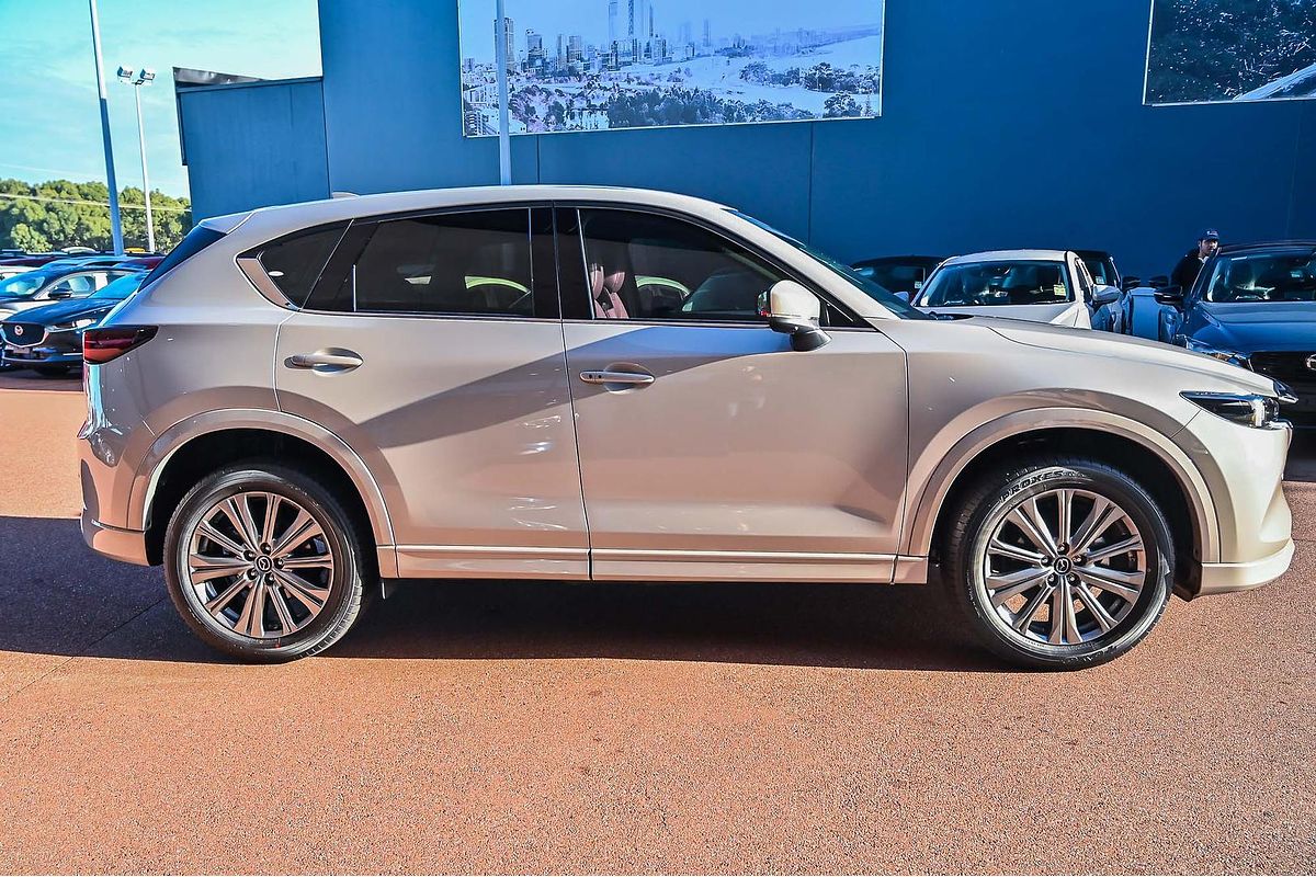 2025 Mazda CX-5 G25 Akera KF Series