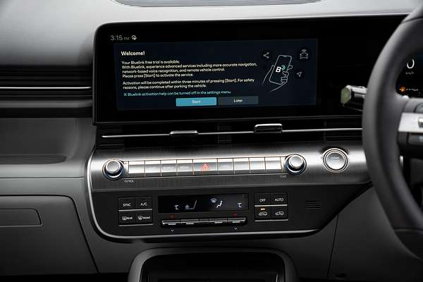 2025 Hyundai Kona Premium SX2.V2