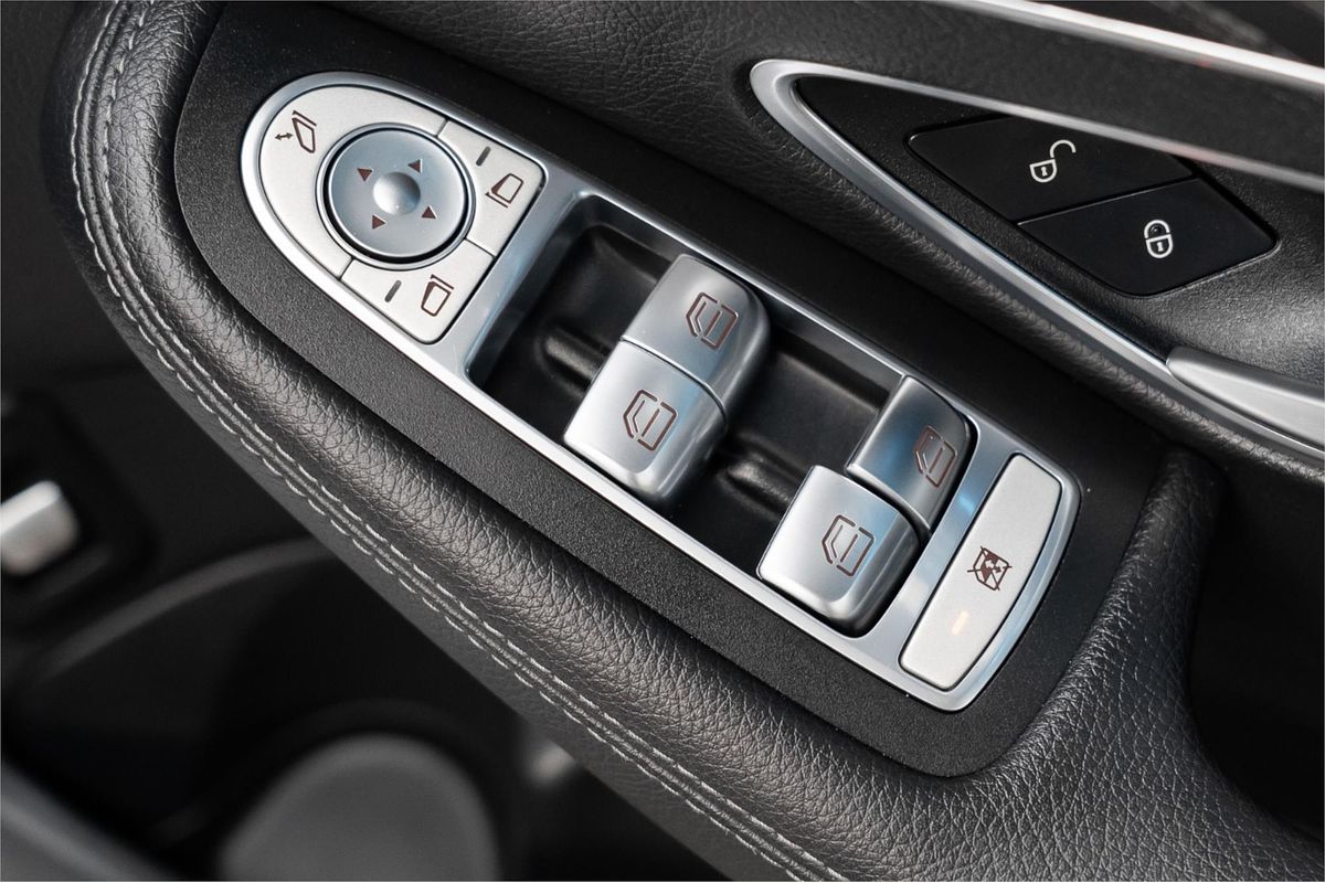 2014 Mercedes-Benz C-Class C250 BlueTEC W205