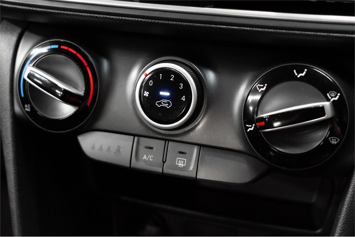 2019 Hyundai Kona Active OS.2