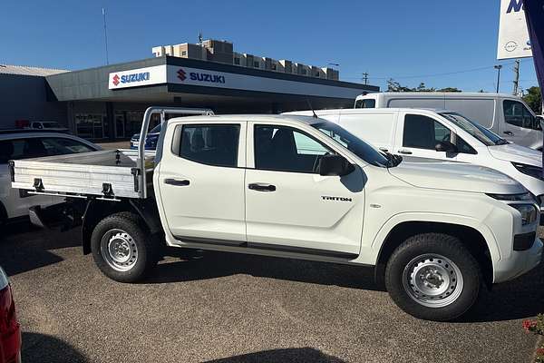 2025 Mitsubishi Triton GLX MV 4X4