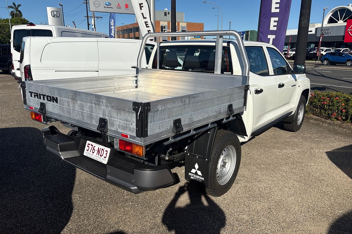 2025 Mitsubishi Triton GLX MV 4X4