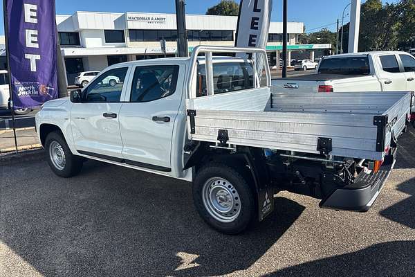 2025 Mitsubishi Triton GLX MV 4X4