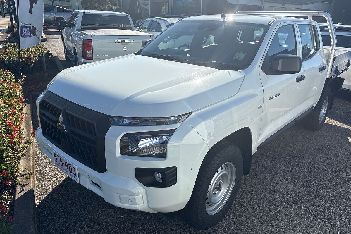 2025 Mitsubishi Triton GLX MV 4X4