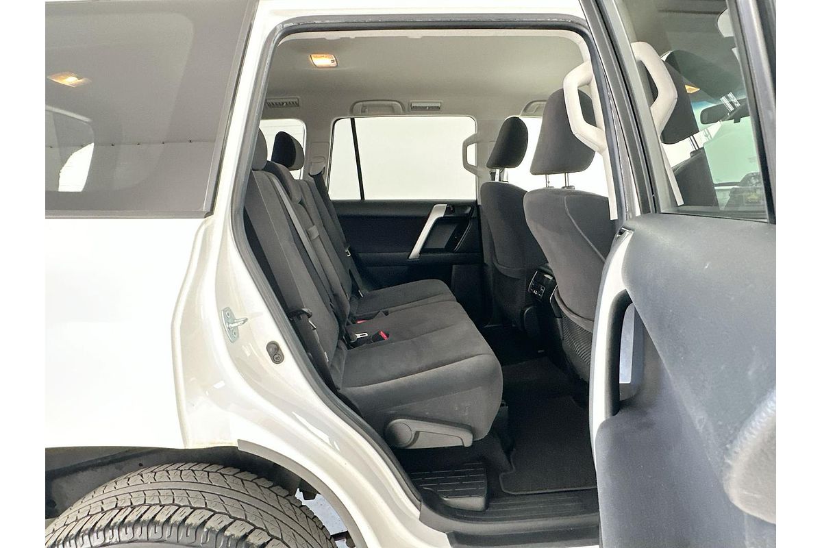 2017 Toyota Landcruiser Prado GXL GDJ150R