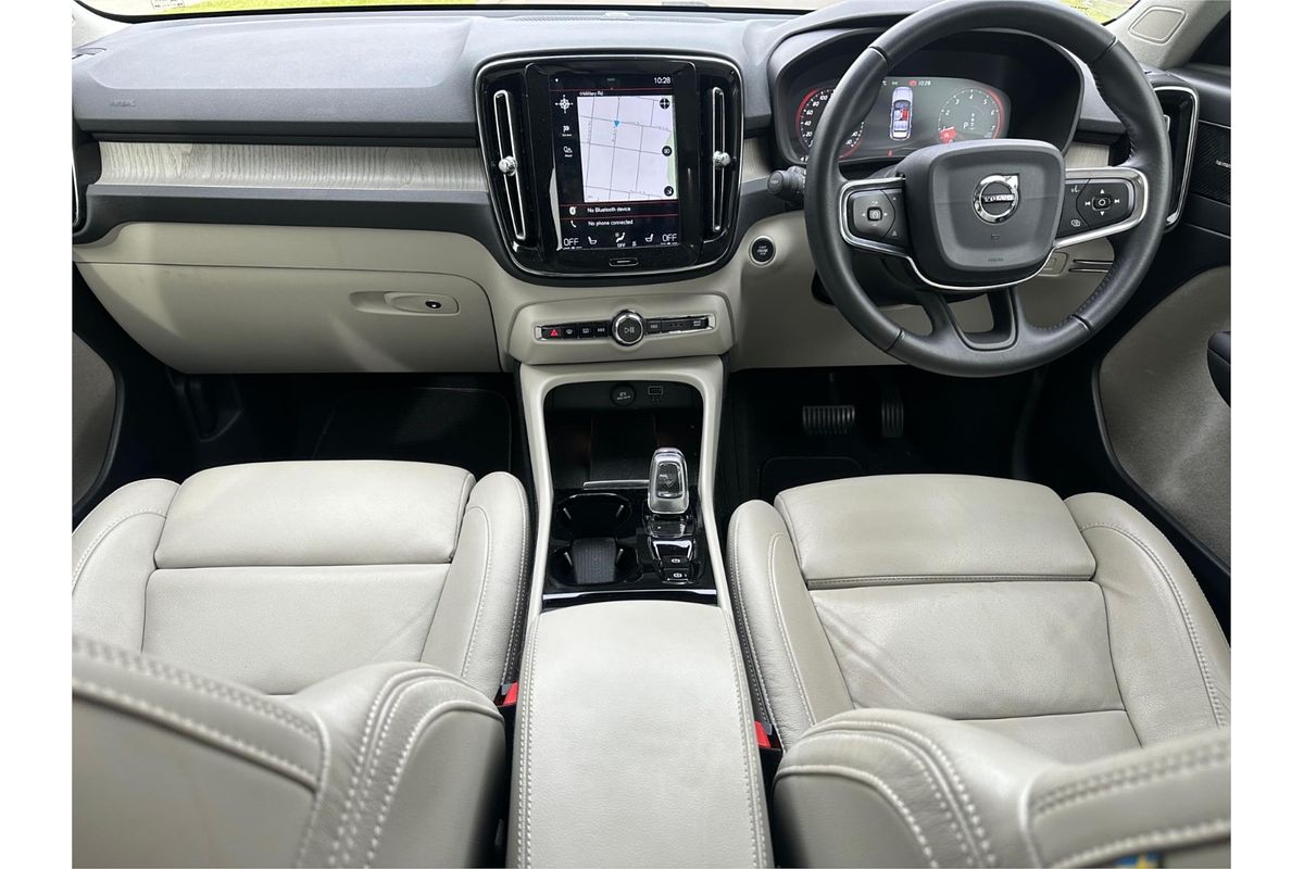 2020 Volvo XC40 T4 Inscription
