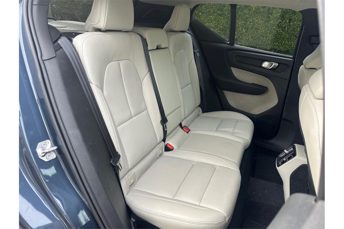 2020 Volvo XC40 T4 Inscription