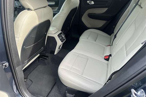 2020 Volvo XC40 T4 Inscription