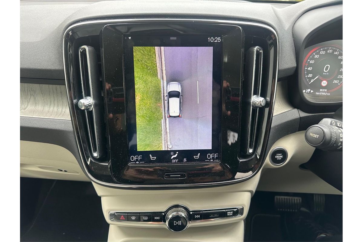 2020 Volvo XC40 T4 Inscription