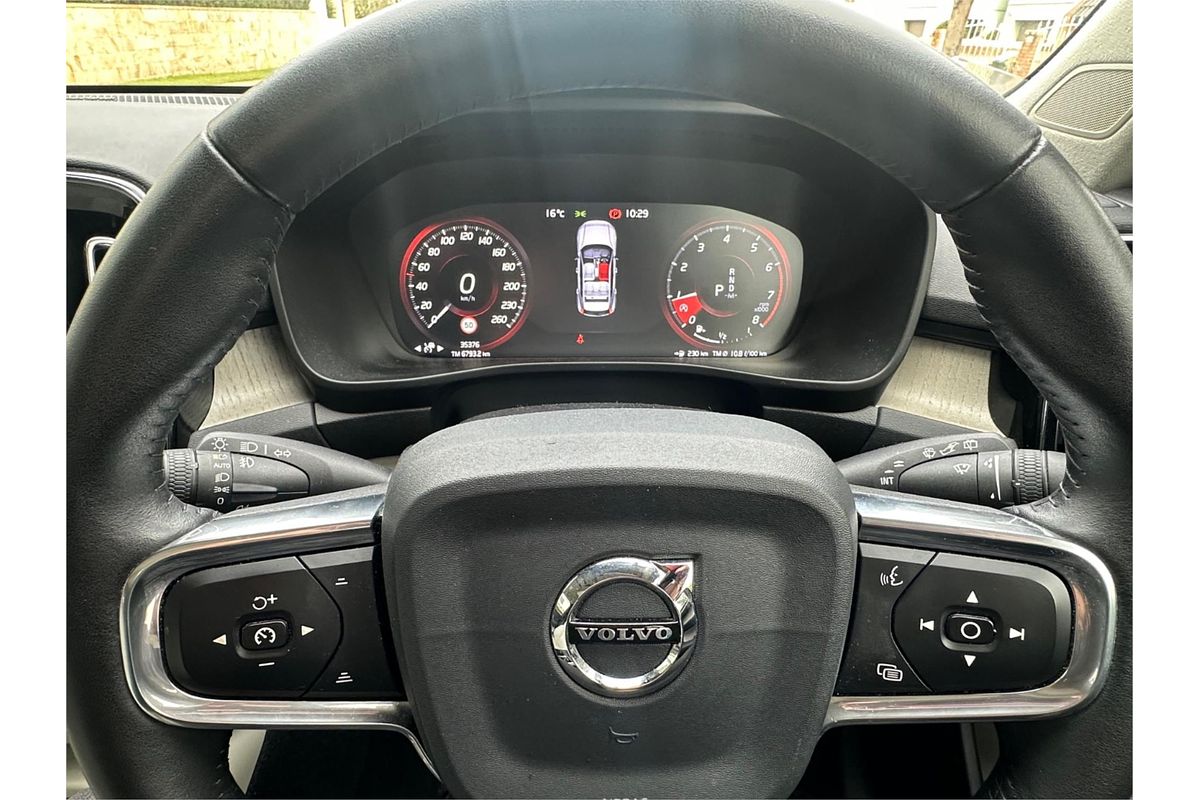 2020 Volvo XC40 T4 Inscription