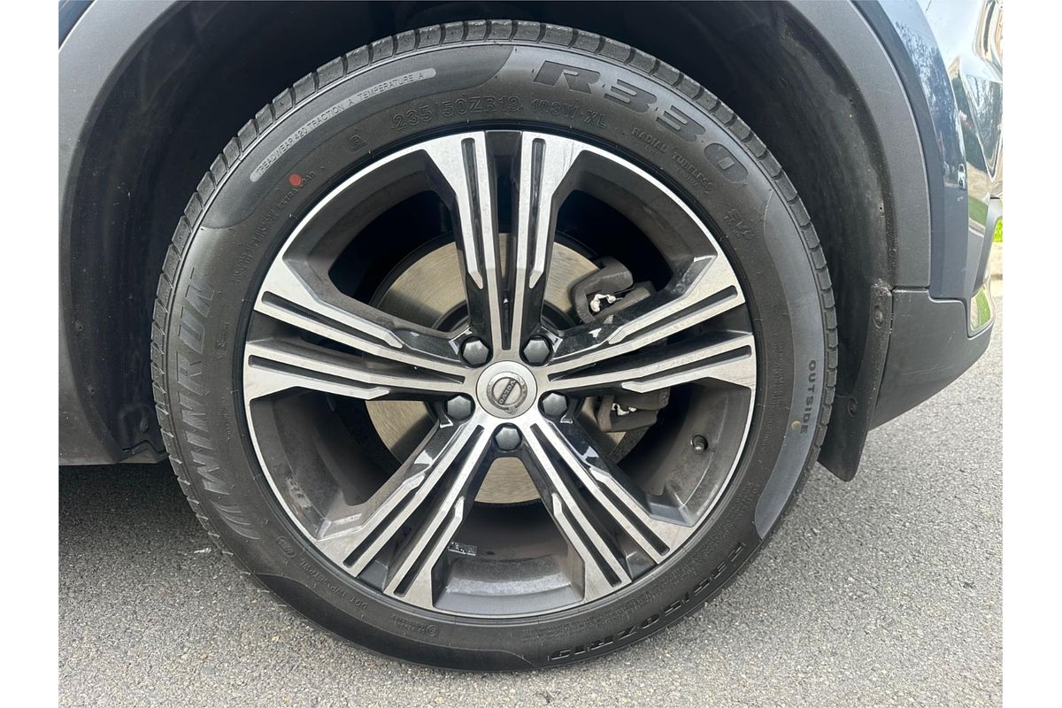 2020 Volvo XC40 T4 Inscription