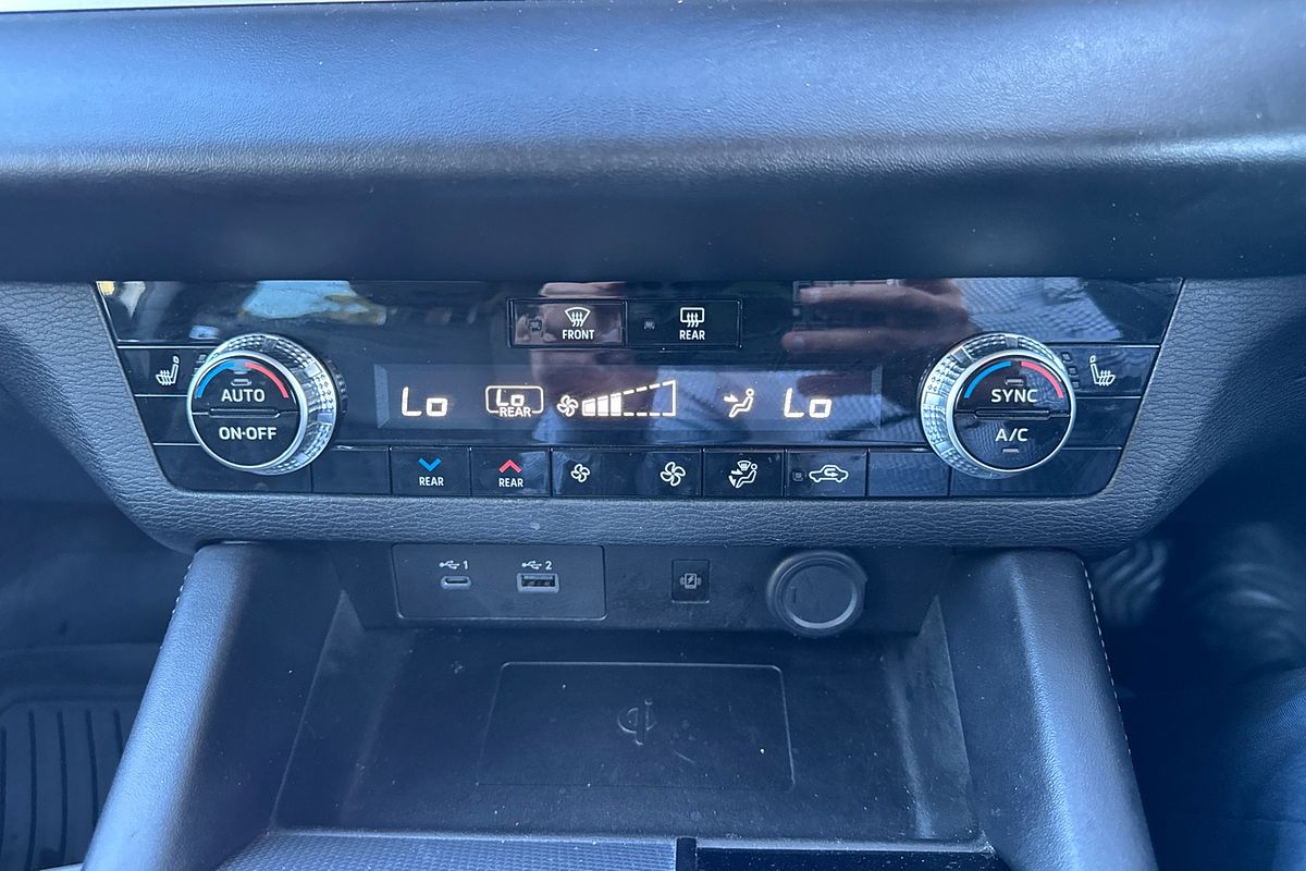 2021 Mitsubishi Outlander Exceed ZM