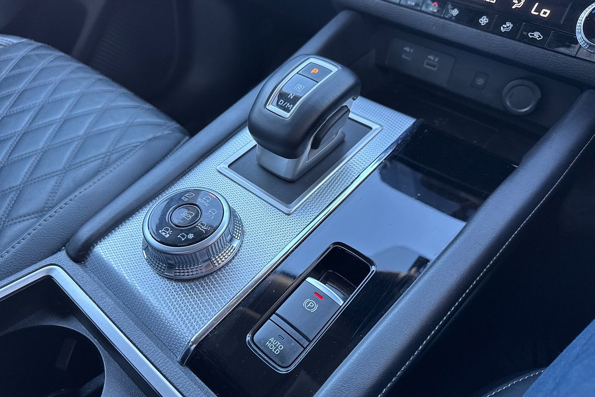 2021 Mitsubishi Outlander Exceed ZM