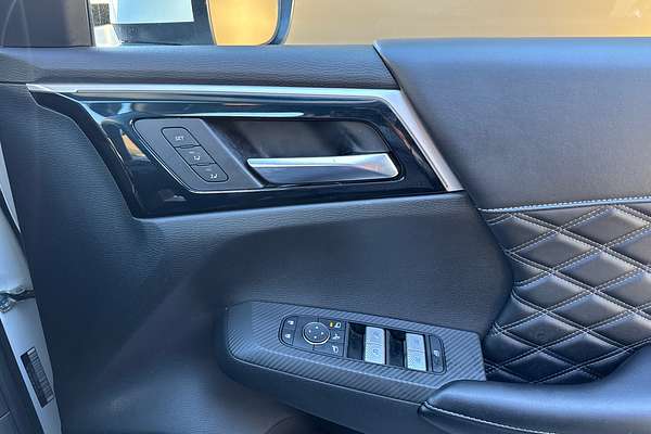 2021 Mitsubishi Outlander Exceed ZM