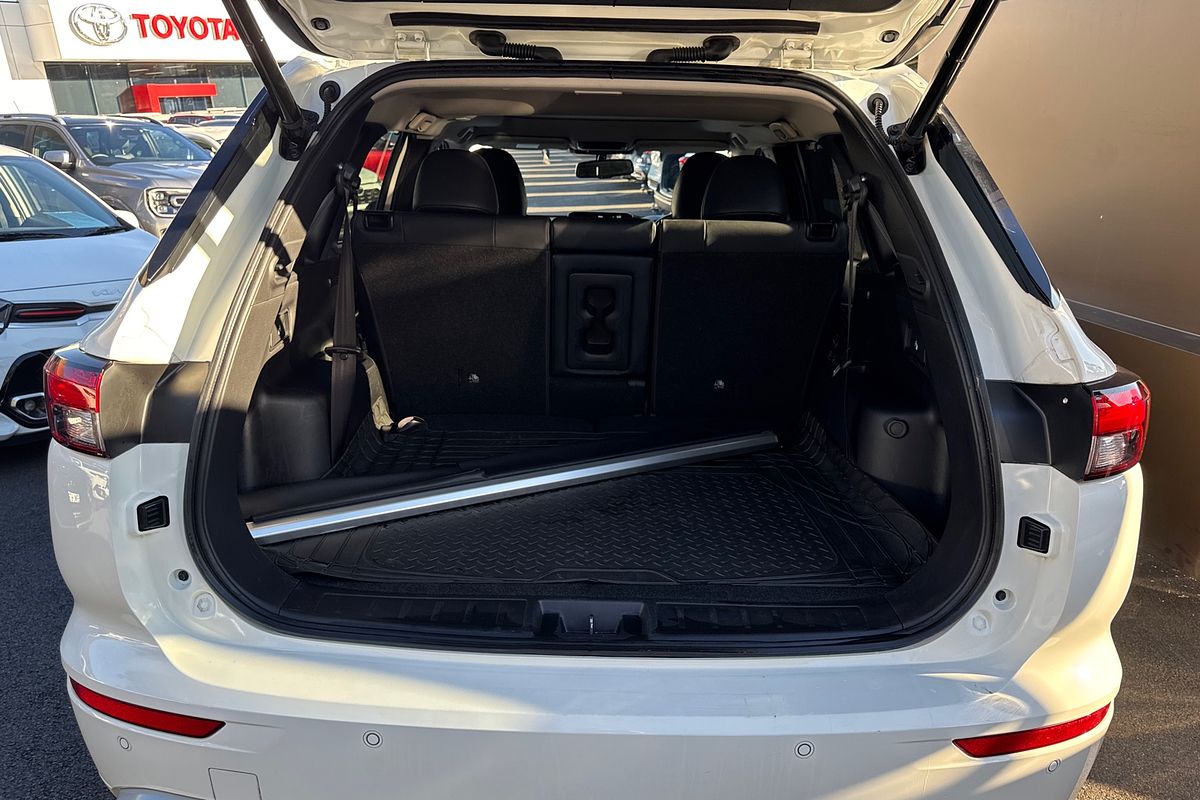 2021 Mitsubishi Outlander Exceed ZM