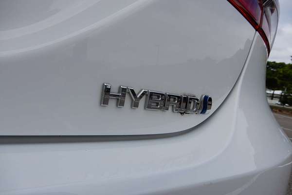 2021 Toyota Camry Ascent AXVH70R