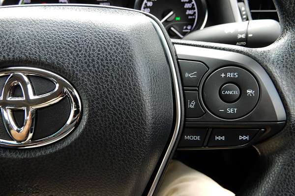 2021 Toyota Camry Ascent AXVH70R
