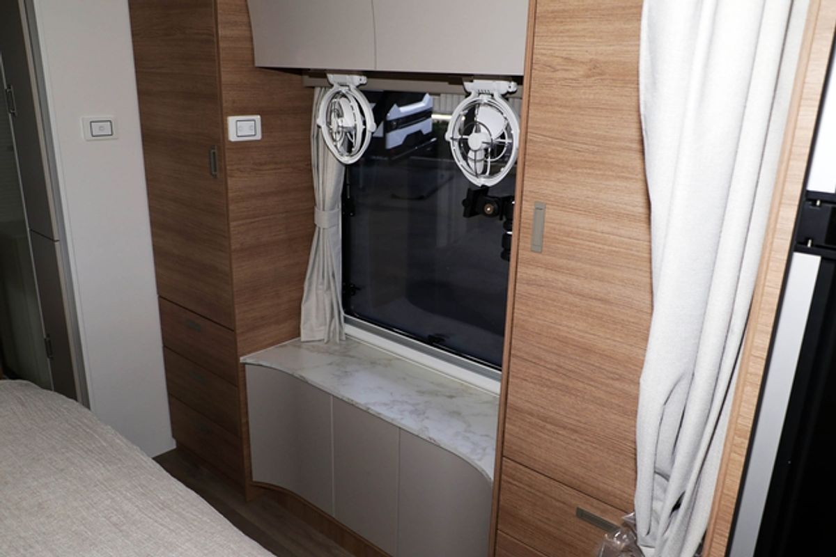 2025 Jayco SILVERLINE CARAVAN 21.65-3.SL-MY25