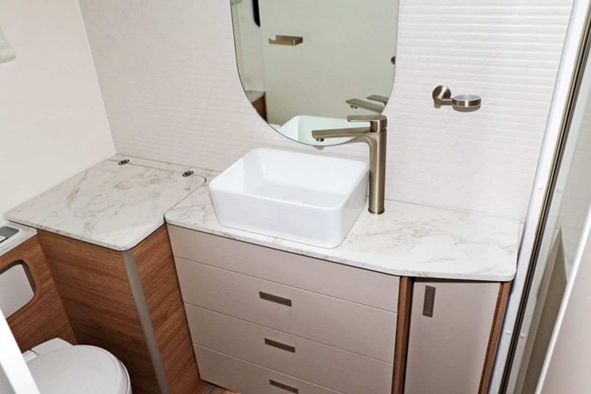 2025 Jayco SILVERLINE CARAVAN 21.65-3.SL-MY25
