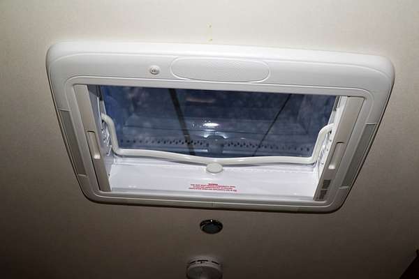2025 Jayco SILVERLINE CARAVAN 21.65-3.SL-MY25