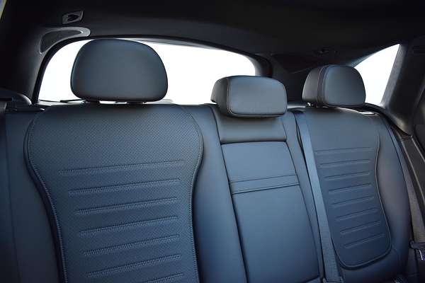 2024 Mercedes-Benz GLC-Class GLC300 X254