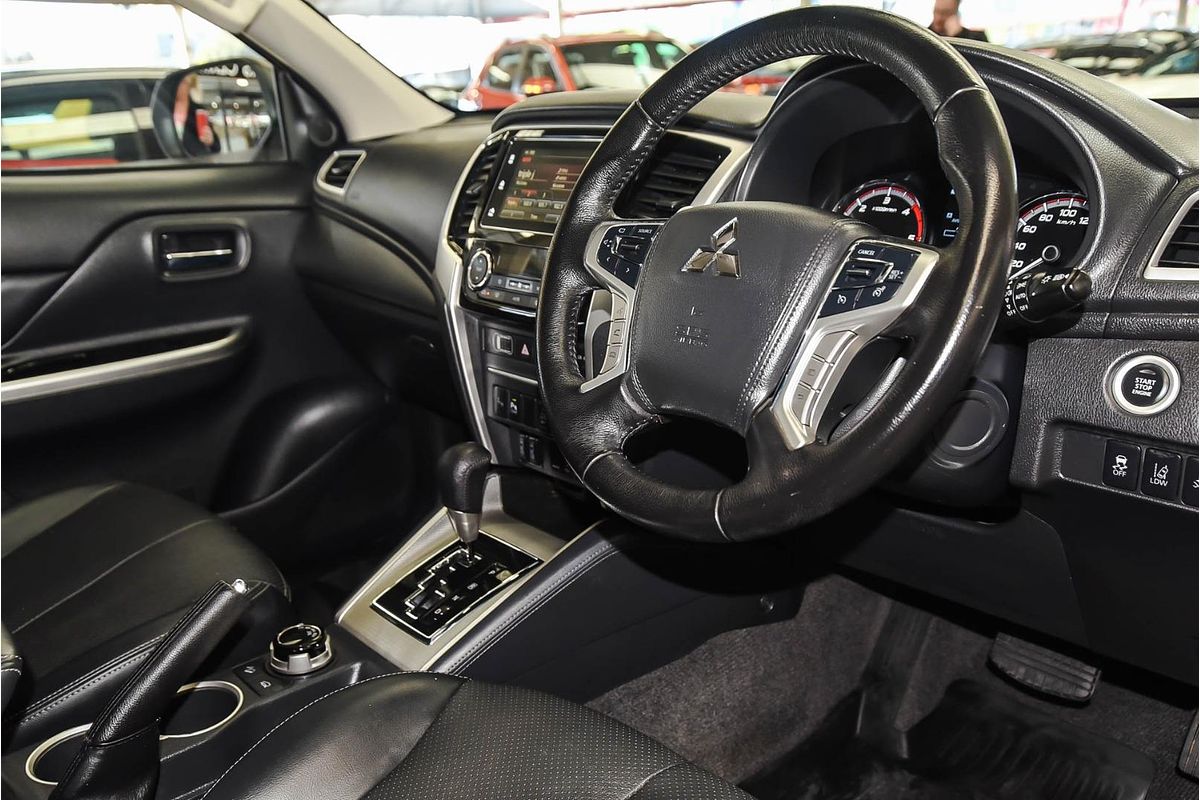 2023 Mitsubishi Triton GSR MR 4X4