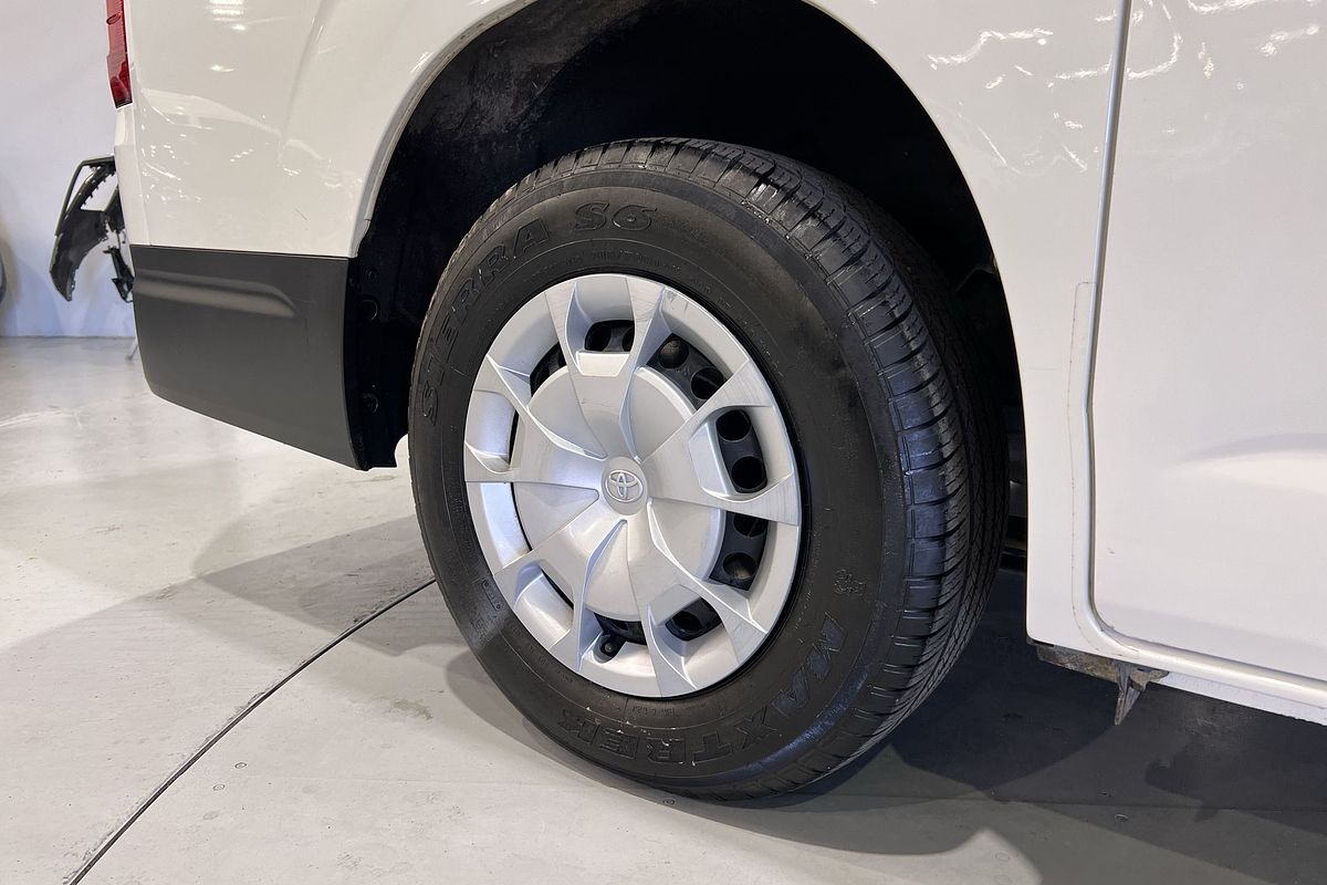 2023 Toyota Hiace GDH300R LWB