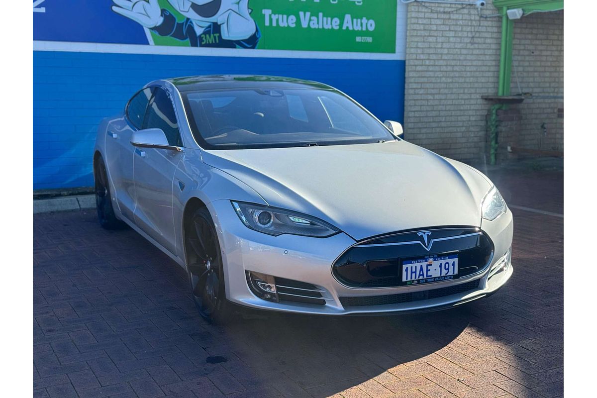 2015 Tesla Model S P85D