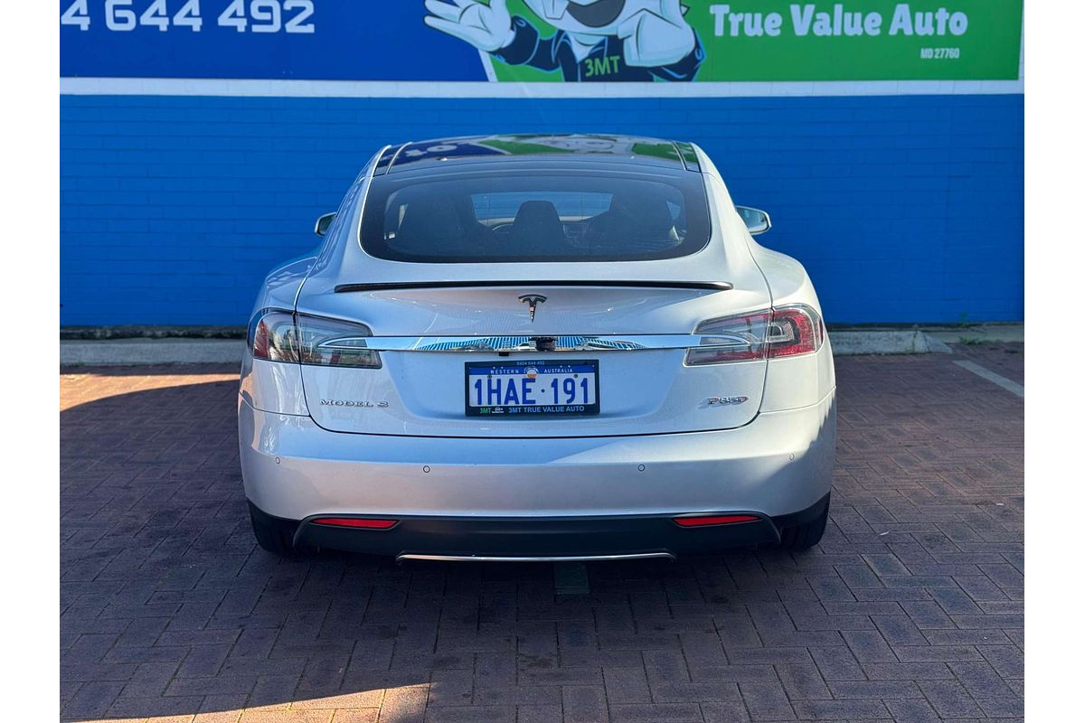 2015 Tesla Model S P85D