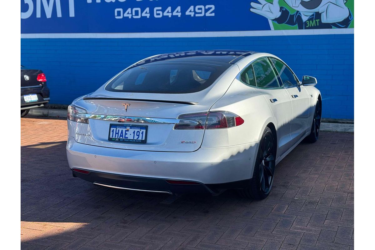 2015 Tesla Model S P85D