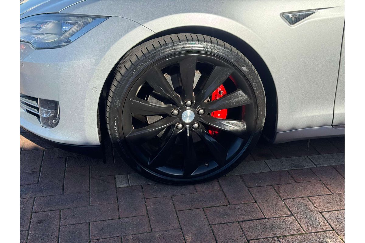 2015 Tesla Model S P85D
