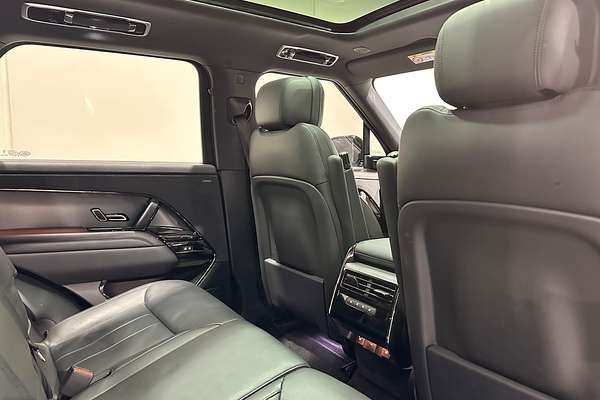 2023 Land Rover Range Rover Sport D300 Dynamic SE L461