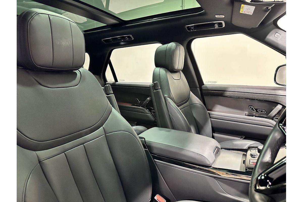 2023 Land Rover Range Rover Sport D300 Dynamic SE L461