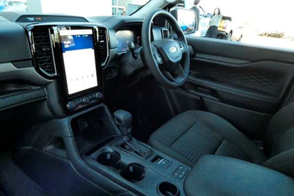 2024 Ford Everest Ambiente 2.0L