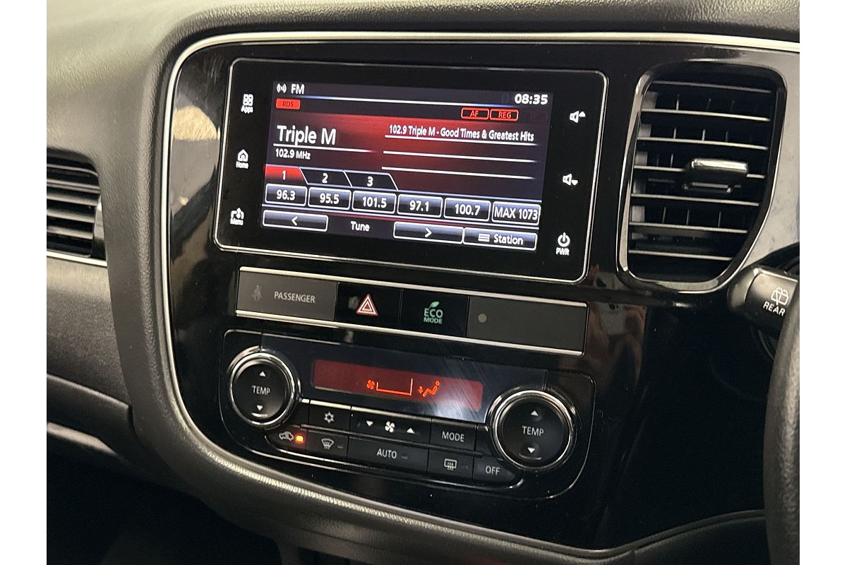 2018 Mitsubishi Outlander LS ZL
