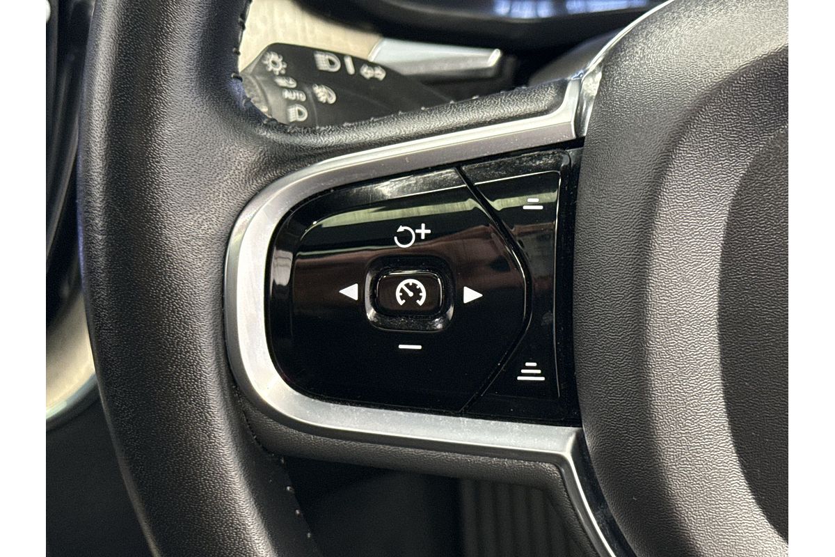 2020 Volvo XC60 D4 Inscription