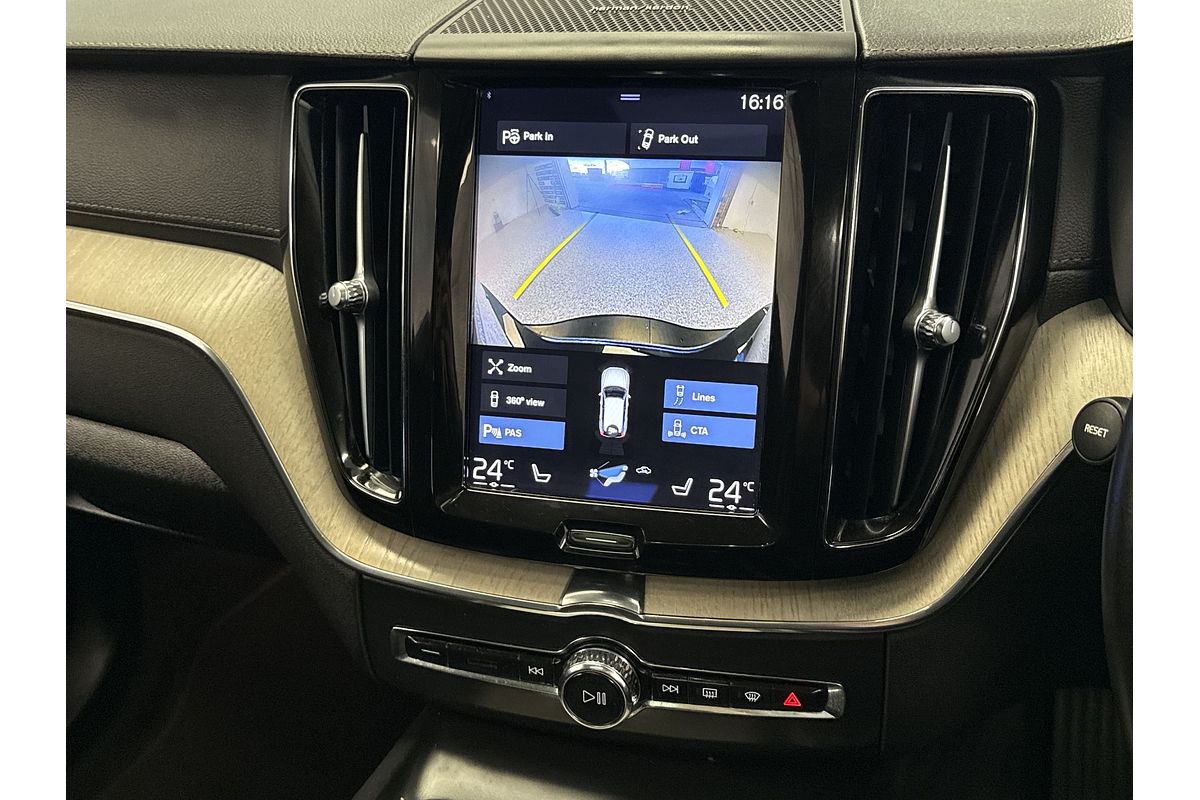 2020 Volvo XC60 D4 Inscription