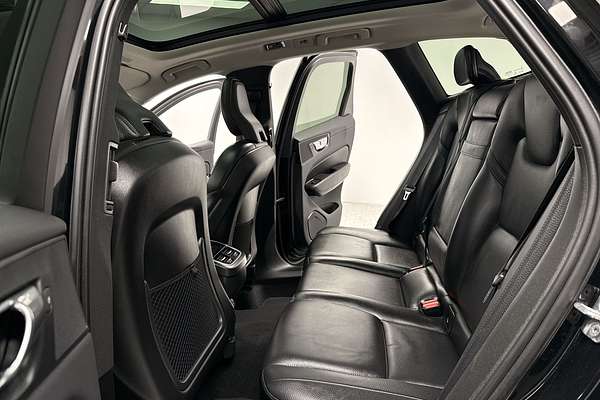 2020 Volvo XC60 D4 Inscription